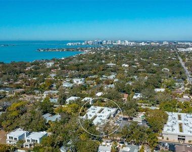 3360 S Osprey Avenue - Photo Thumbnail 28