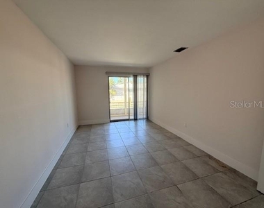 747 Saint Judes Drive S - Photo Thumbnail 6