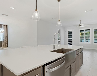 2535 Fireflag Lane - Photo Thumbnail 7