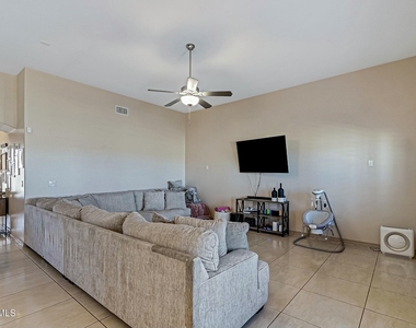 13677 Holbeck Street - Photo Thumbnail 5