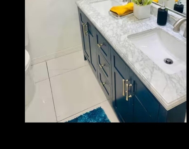 350 Thunderbird Drive - Photo Thumbnail 17