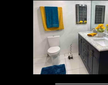 350 Thunderbird Drive - Photo Thumbnail 19