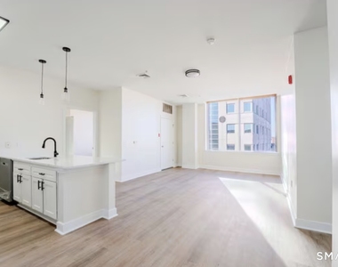 333 State Street - Photo Thumbnail 2