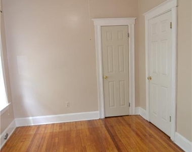 166 Dewey Street - Photo Thumbnail 2