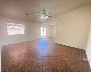 3130 Meadow Flower Avenue - Photo Thumbnail 26