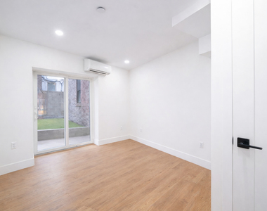 215 S. 4th St - Photo Thumbnail 5