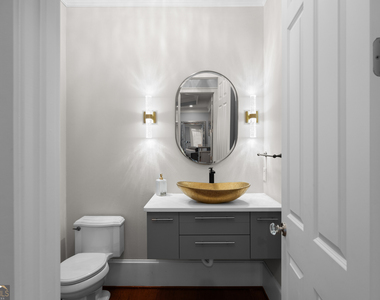 980 Fenimore Circle - Photo Thumbnail 17