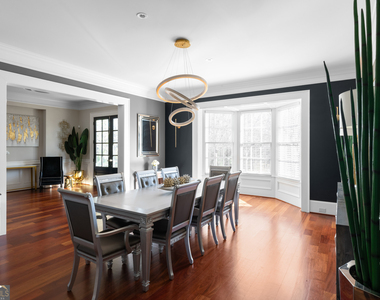 980 Fenimore Circle - Photo Thumbnail 5