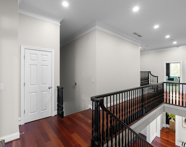 980 Fenimore Circle - Photo Thumbnail 32