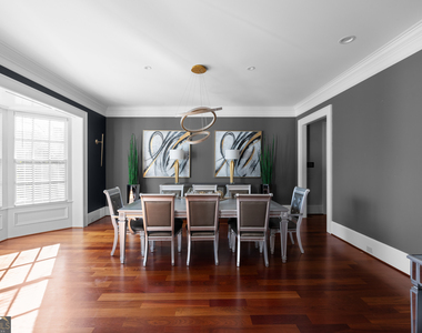 980 Fenimore Circle - Photo Thumbnail 4