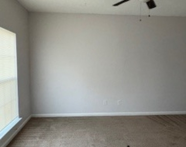 230 Shenandoah Drive - Photo Thumbnail 11