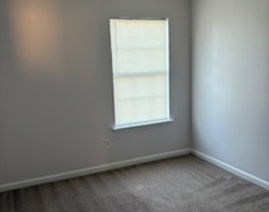 230 Shenandoah Drive - Photo Thumbnail 20