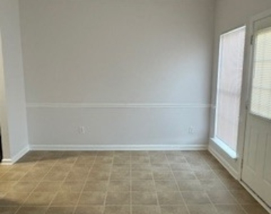 230 Shenandoah Drive - Photo Thumbnail 12