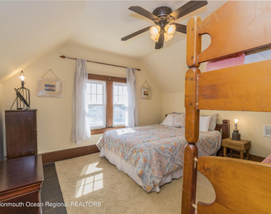 34 4th Avenue - Photo Thumbnail 34