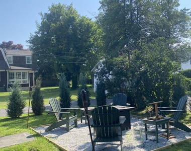 1719 Beverly Avenue - Photo Thumbnail 16