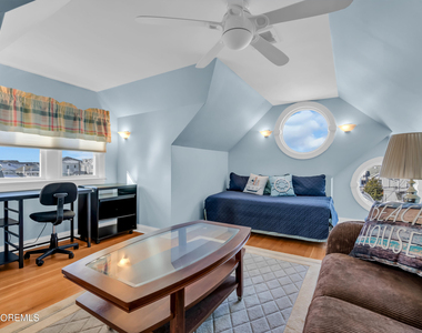 18 Meadow Avenue - Photo Thumbnail 36