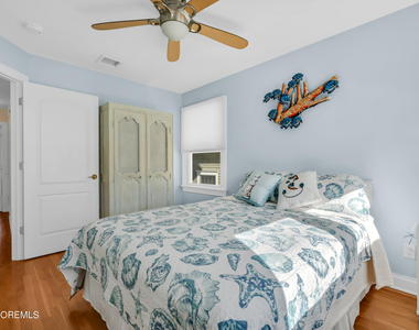 18 Meadow Avenue - Photo Thumbnail 15