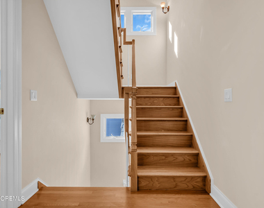 18 Meadow Avenue - Photo Thumbnail 43