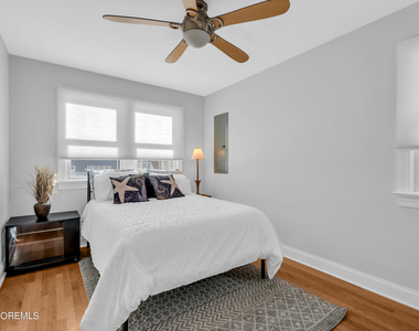 18 Meadow Avenue - Photo Thumbnail 13