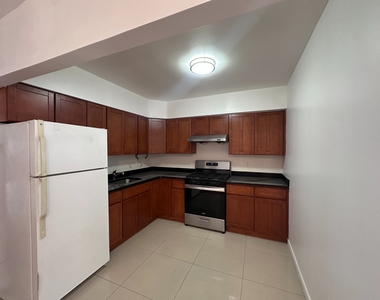 117-8 Curzon Road - Photo Thumbnail 2