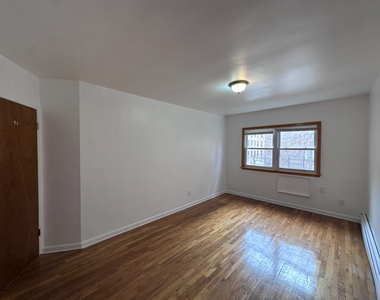 117-8 Curzon Road - Photo Thumbnail 6
