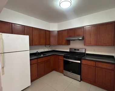 117-8 Curzon Road - Photo Thumbnail 4