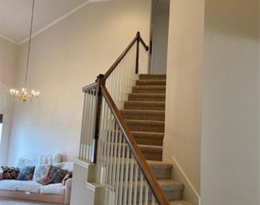 428 W Corporate Drive - Photo Thumbnail 13