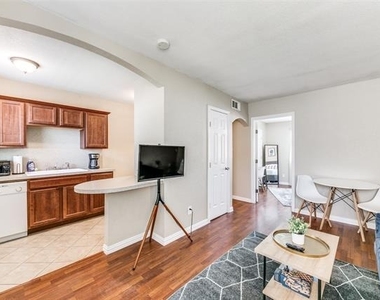 5814 Worth Street - Photo Thumbnail 3