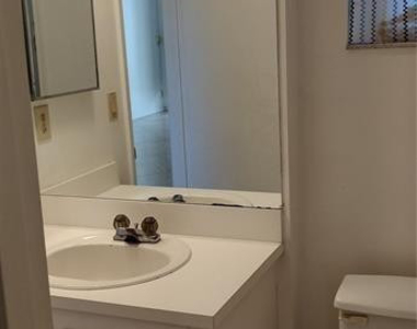 9340 Lagoon Place - Photo Thumbnail 6