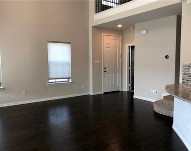 4800 Bridgewater Street - Photo Thumbnail 3