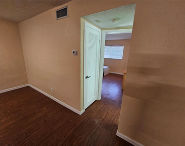 580 Egret Drive - Photo Thumbnail 15