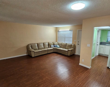 580 Egret Drive - Photo Thumbnail 5