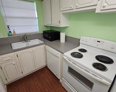 580 Egret Drive - Photo Thumbnail 7