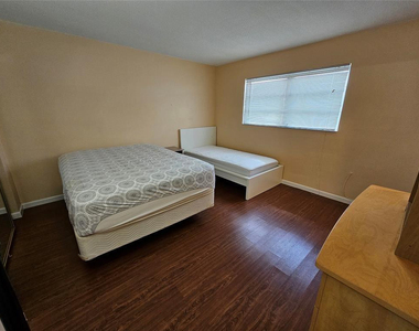 580 Egret Drive - Photo Thumbnail 19
