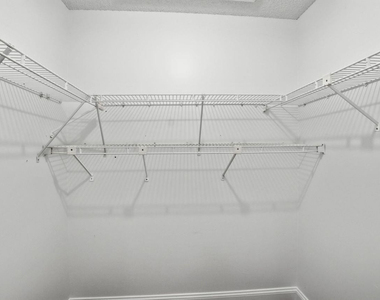 3300 Jaywood Terrace - Photo Thumbnail 18