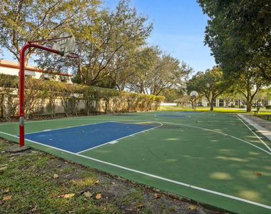 3300 Jaywood Terrace - Photo Thumbnail 2