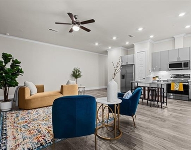 3284 Ganzer Road W - Photo Thumbnail 3