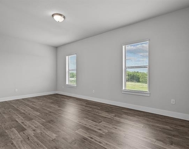 3282 Ganzer Road W - Photo Thumbnail 34