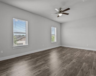 3282 Ganzer Road W - Photo Thumbnail 20