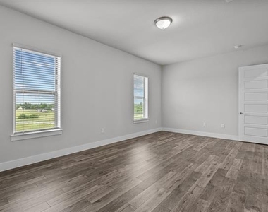 3282 Ganzer Road W - Photo Thumbnail 37
