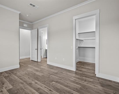 3282 Ganzer Road W - Photo Thumbnail 14