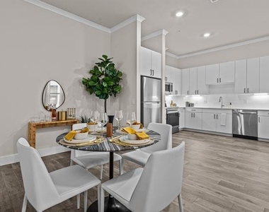 3278 Ganzer Road W - Photo Thumbnail 9