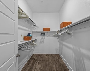 3278 Ganzer Road W - Photo Thumbnail 26