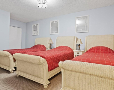 3725 S Ocean Drive - Photo Thumbnail 20