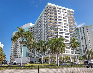 3725 S Ocean Drive - Photo Thumbnail 45