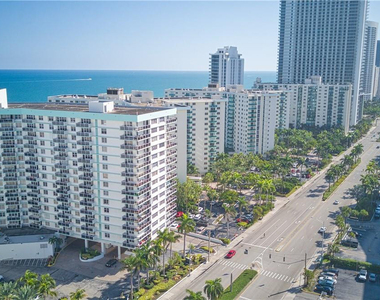 3725 S Ocean Drive - Photo Thumbnail 33