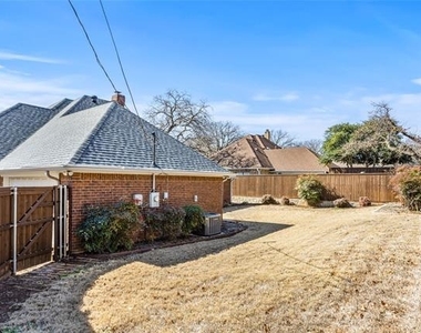 2942 Woodland Hills Drive - Photo Thumbnail 28