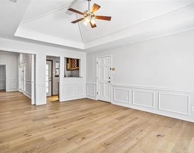 2942 Woodland Hills Drive - Photo Thumbnail 13