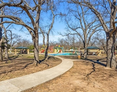 2942 Woodland Hills Drive - Photo Thumbnail 31