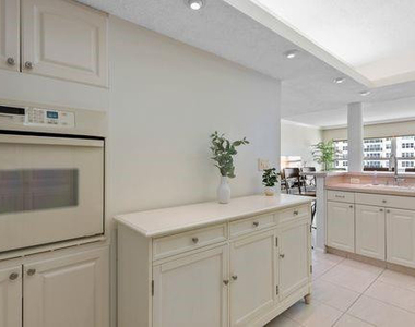 3550 Galt Ocean Drive - Photo Thumbnail 9